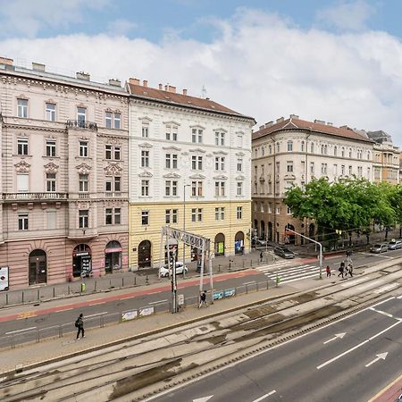 Astra Lux Bp Leilighet Budapest Eksteriør bilde